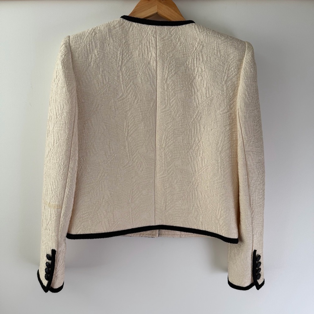 VERONICA BEARD | Darla Textured Ecru Cream Jacket Black Trim Size 6 - Picture 10 of 14
